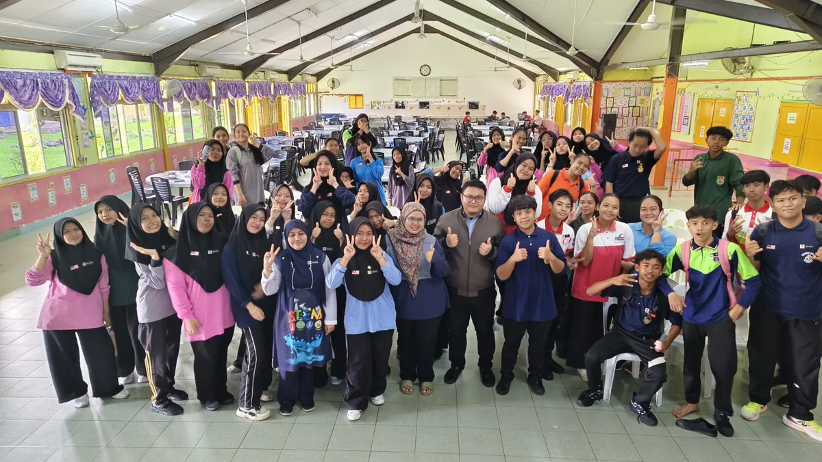 Program pembangunan belia sekolah Sarawak